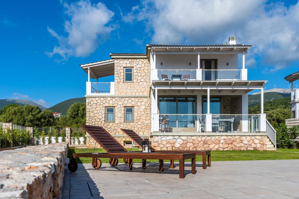 White Villas Каравомилос Екстер'єр фото