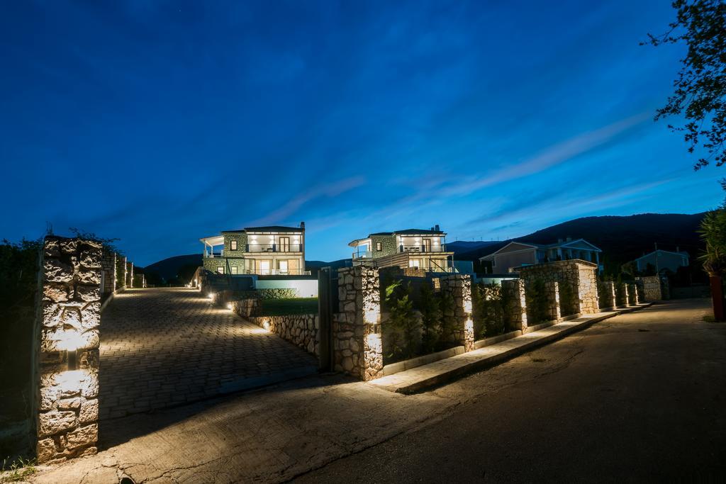White Villas Каравомилос Екстер'єр фото