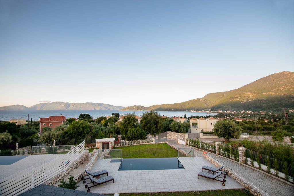 White Villas Каравомилос Екстер'єр фото